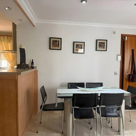 De 2 Y Balcon Cerca De La Playa Apartment