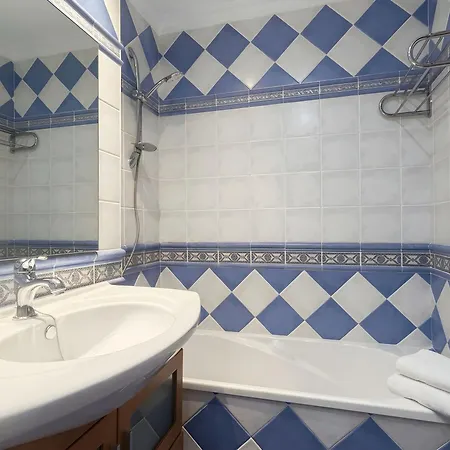 De 2 Y Balcon Cerca De La Playa Apartment